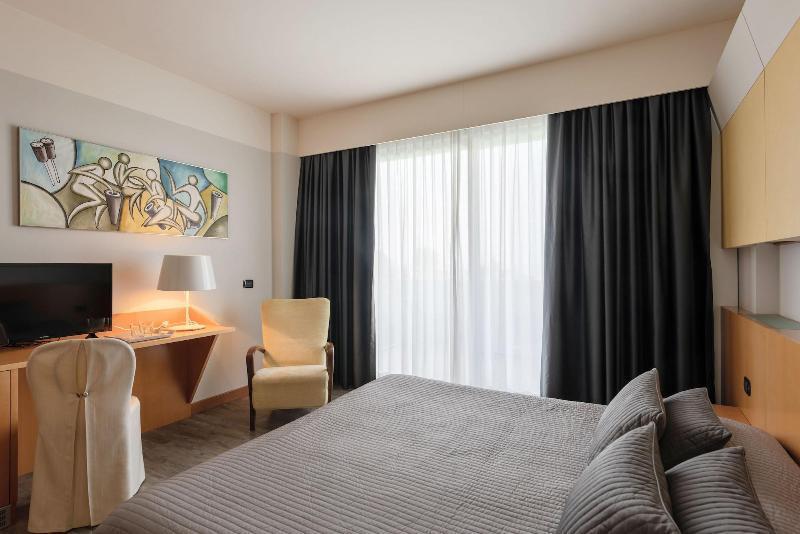 לאזיסה Hotel Giulietta Romeo מראה חיצוני תמונה
