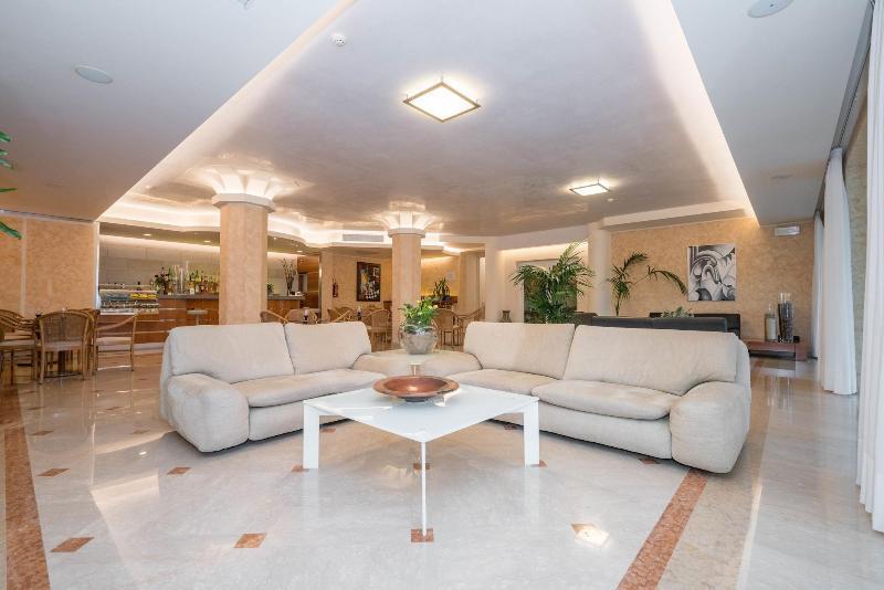 לאזיסה Hotel Giulietta Romeo מראה חיצוני תמונה